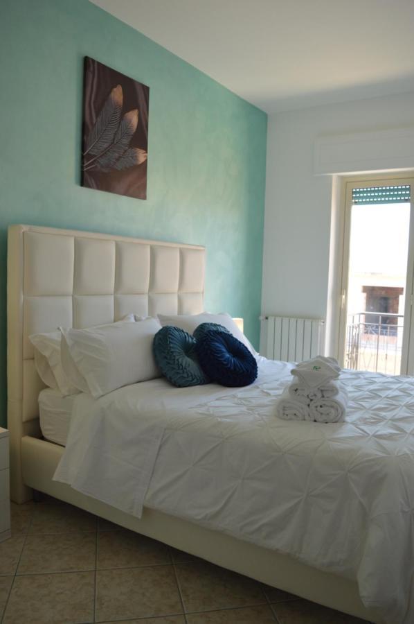 Emerella Guest House Siderno Beach Exterior photo